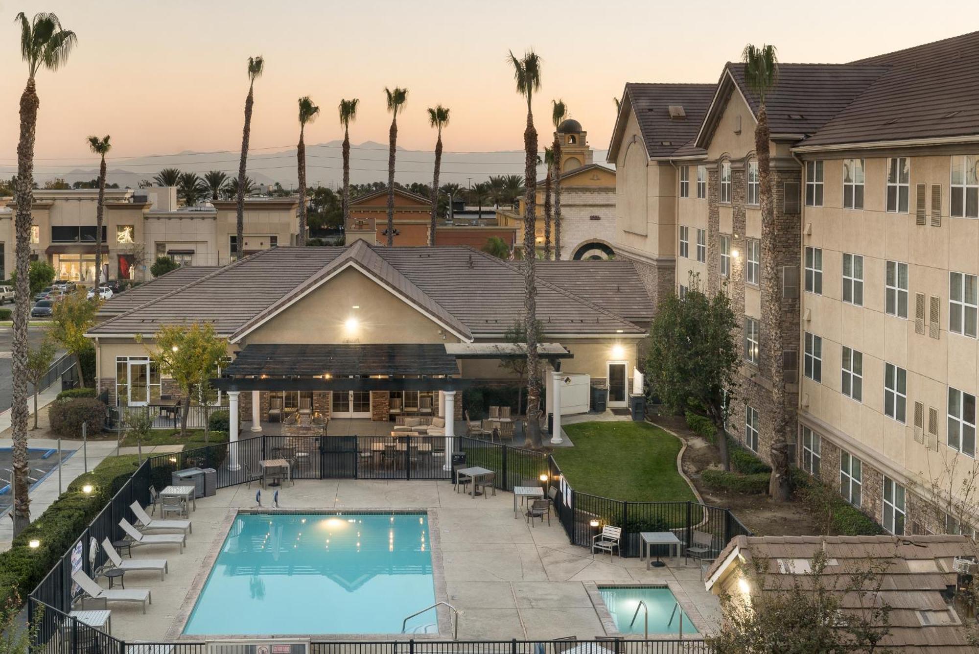 Homewood Suites By Hilton Ontario Rancho Cucamonga Exterior foto